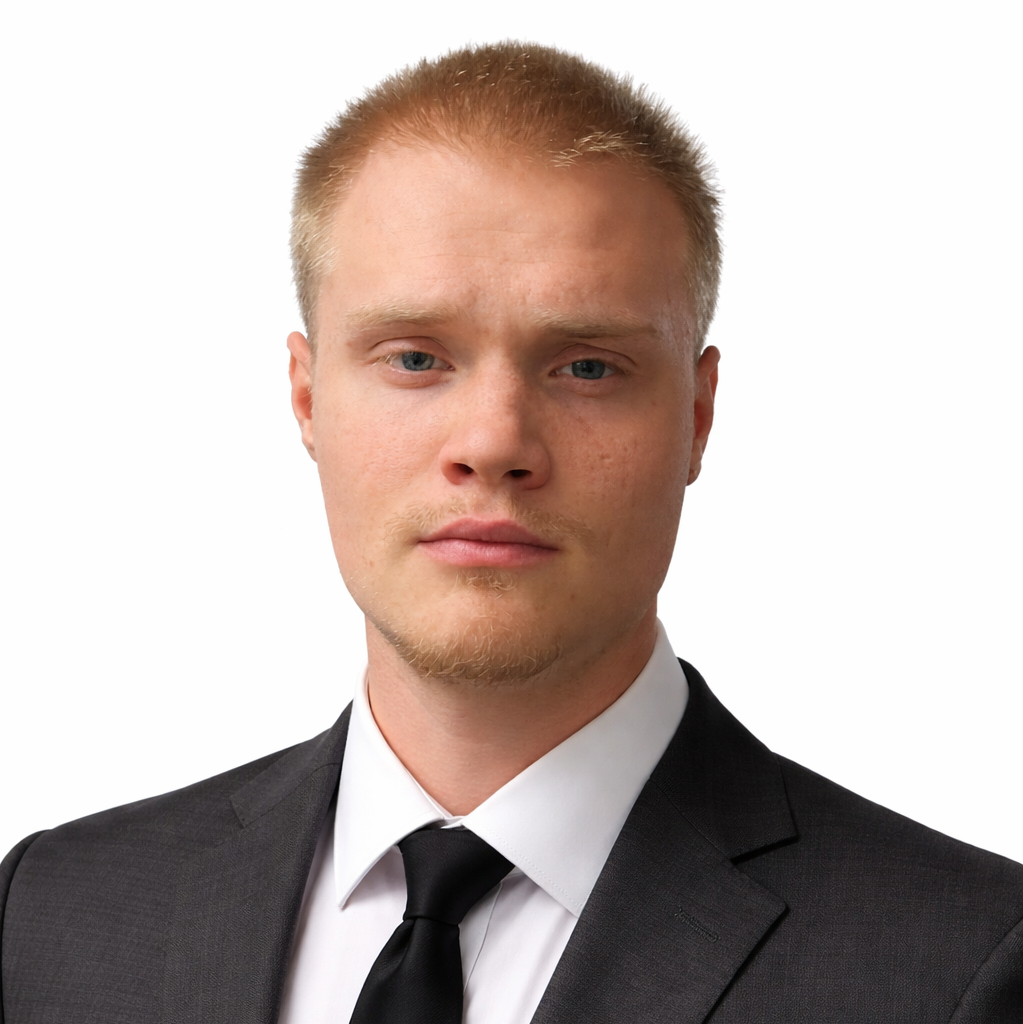 Maximilian Coreachin